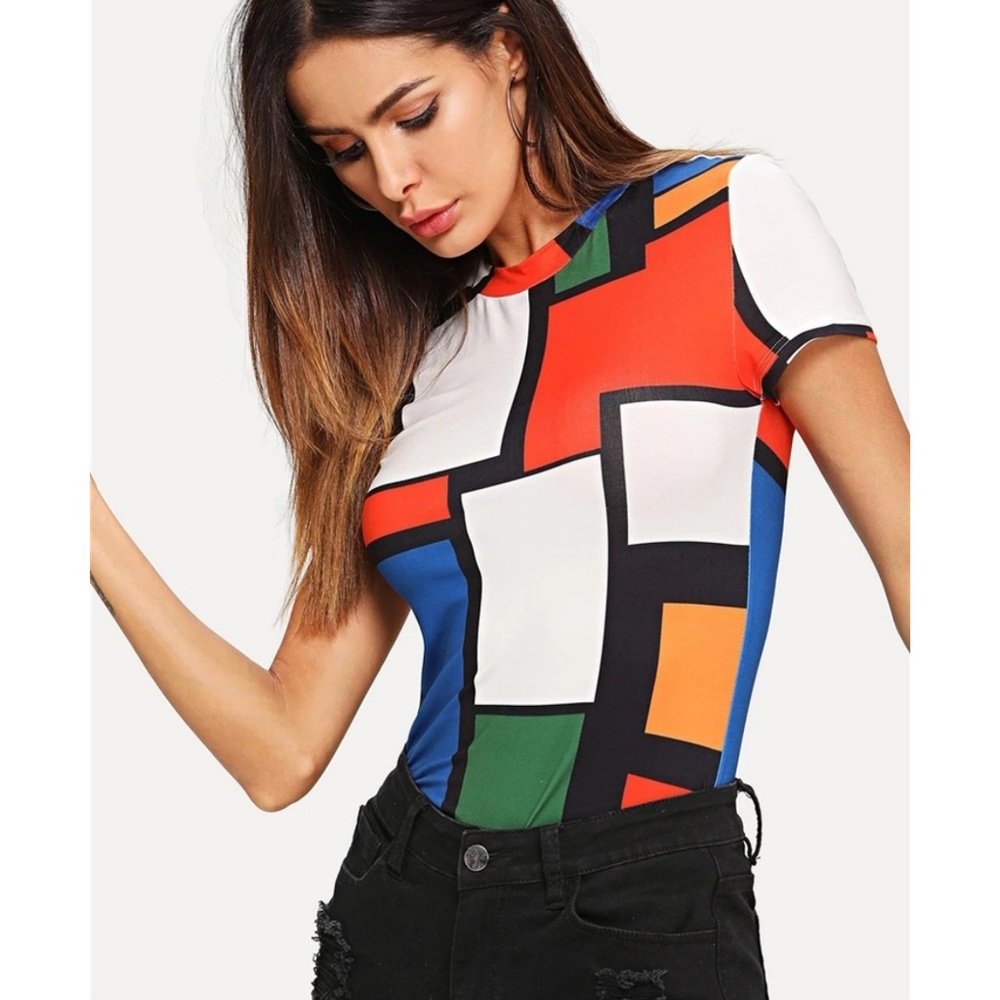 New with tags colorful chic unique geometric top
